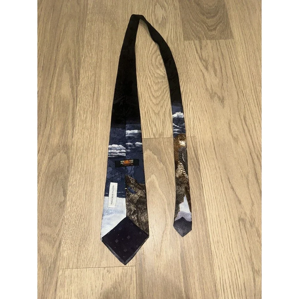 Wembley Endangered Species Peregrine Falcon Printed Silk Necktie Vintage USA